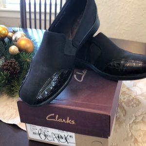 Clarks Gael Slip-ons